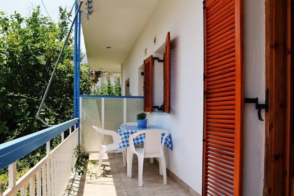 Selfcatering -Studio Helen No 7 Xiropigado Esterno foto